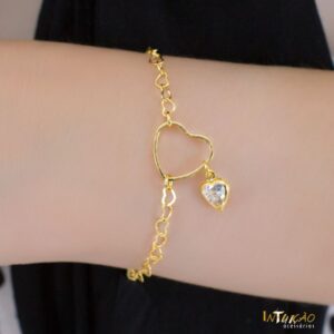Pulseira dourada coração com ponto de luz banhado a ouro 18k Pulseira dourada coração com ponto de luz banhado a ouro 18k