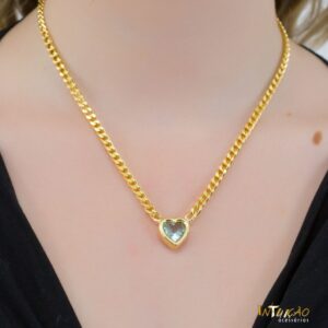 Colar dourado elos Grumet coração acqua banhado a ouro 18k. Colar dourado elos Grumet coração acqua banhado a ouro 18k.