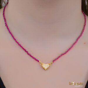 Colar Intuê cristal rosa coração banhado a ouro 18k Colar Intuê cristal rosa coração banhado a ouro 18k
