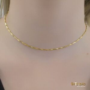 Colar dourado choker diamantado banhado a ouro 18k Colar dourado choker diamantado banhado a ouro 18k