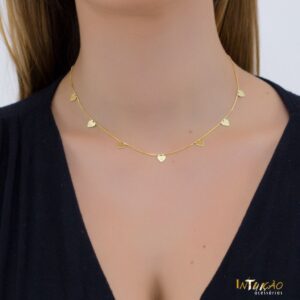 Colar dourado Intuê corações liso banhado a ouro 18k Colar dourado Intuê corações liso banhado a ouro 18k