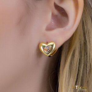 Brinco Intuê coração zircônia colorida banhado a ouro 18k Brinco Intuê coração zircônia colorida banhado a ouro 18k