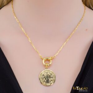 Colar dourado elos Cartier São Bento banhado a ouro 18k Colar dourado elos Cartier São Bento banhado a ouro 18k