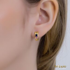 Brinco Intuê argola zircônia banhada a ouro 18k Brinco Intuê argola zircônia banhada a ouro 18k