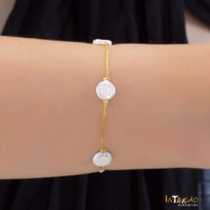 Pulseira Intuê dourada pérola banhada a ouro 18k Pulseira Intuê dourada pérola banhada a ouro 18k